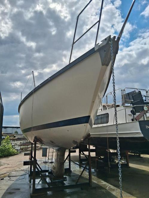 VOILIER DUFOUR 31 UNIQUEMENT PAR TÉLÉPHONE 0498130905, Watersport en Boten, Kajuitzeilboten en Zeiljachten, Gebruikt, Tour-wedstrijdjacht