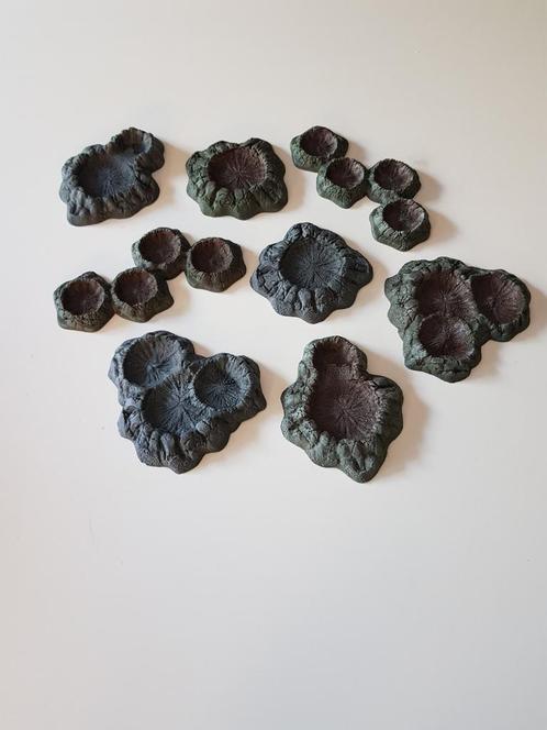 kraters 28mm 1/56, 8 stuks tabletop terrein stukken, Hobby en Vrije tijd, Wargaming, Zo goed als nieuw, Overige soorten, Ophalen of Verzenden