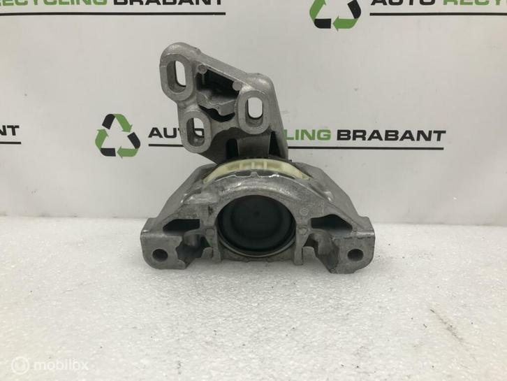 Motorsteun Mercedes A klasse W176 ENAC46000DF, Auto-onderdelen, Motor en Toebehoren, Mercedes-Benz, Gebruikt, Ophalen of Verzenden