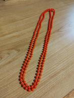 Oranje ketting met kralen, Handtassen en Accessoires, Kettingen, Ophalen of Verzenden, Zo goed als nieuw, Oranje, Kunststof