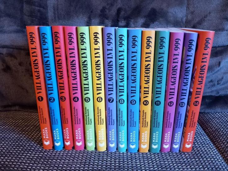 Manga "Villageois Lvl 999" tome 1 à 14, Boeken, Strips | Comics, Zo goed als nieuw, Meerdere comics, Europa, Ophalen