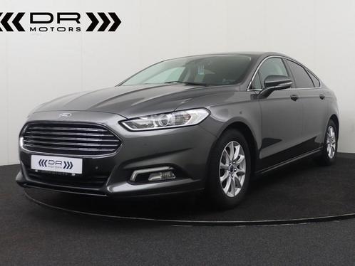 Ford Mondeo BERLINE 1.0 ECOBOOST TREND STYLE - NAVI - MIRRO, Autos, Ford, Entreprise, Mondeo, ABS, Phares directionnels, Régulateur de distance