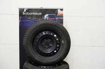 #544 Winterbandenset Nissan Juke 7+4.5mm 16 Inch Dacia Duste beschikbaar voor biedingen