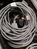 Lot de 102m de câbles harting avec éclatés et barres split, Bricolage & Construction, Utilisé, Enlèvement ou Envoi