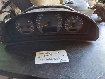 MB W210 240 benzine  km tellerklok  '01 beschikbaar voor biedingen
