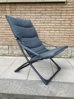 Grijze opvouwbare zetel in stof, Huis en Inrichting, Zetels | Zetels, Ophalen of Verzenden, Zo goed als nieuw, Eenpersoons, Stof