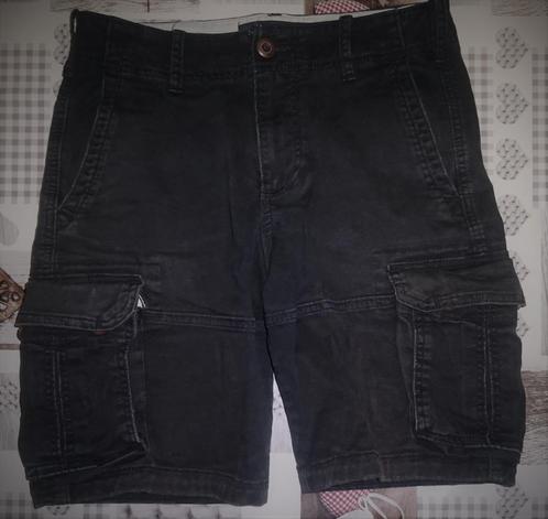 W 28 short Hollister cargo zwart classic fit, Kleding | Heren, Broeken en Pantalons, Gedragen, Maat 46 (S) of kleiner, Zwart, Ophalen of Verzenden