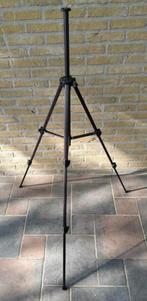 Camerastatief driepoot-tripod. Nieuw, ongebruikt. In doos., Enlèvement ou Envoi, Neuf, Moins de 150 cm, Trépied