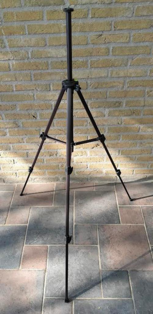 Camerastatief driepoot-tripod. Nieuw, ongebruikt. In doos., Audio, Tv en Foto, Fotografie | Statieven en Balhoofden, Nieuw, Driepoot