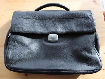 Handtas Mandarina Duck beschikbaar voor biedingen