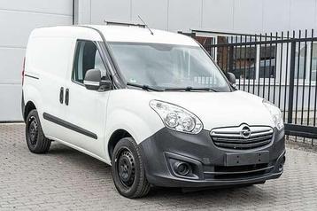 Opel Combo 1.4i - Airco / Cruis Control / Bluetooth beschikbaar voor biedingen