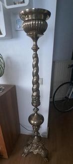 Groot kandelaar, Enlèvement