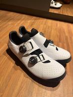 mountainbike -- gravel schoenen, Fietsen en Brommers, Fietsaccessoires | Fietskleding, Ophalen, Zo goed als nieuw, Schoenen