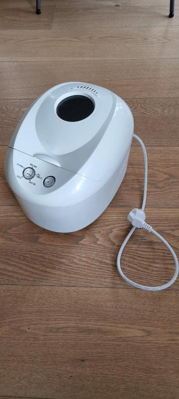 Petite machine à pain - marque Bruneau beschikbaar voor biedingen