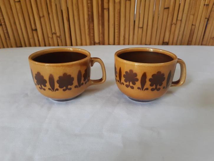 Vintage 1960 Boch La Louvière Baltic karamelbruine kopjes, Antiek en Kunst, Antiek | Keramiek en Aardewerk, Ophalen of Verzenden