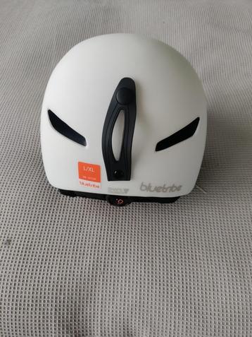 skihelm BLUETRIBE 58-61cm  beschikbaar voor biedingen