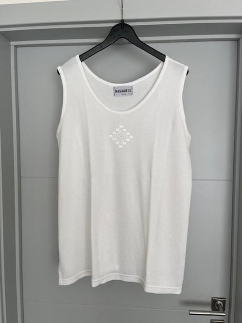 Top maat 48 ( wit ), Kleding | Dames, Topjes, Zo goed als nieuw, Maat 46/48 (XL) of groter, Wit, Zonder mouw, Ophalen of Verzenden