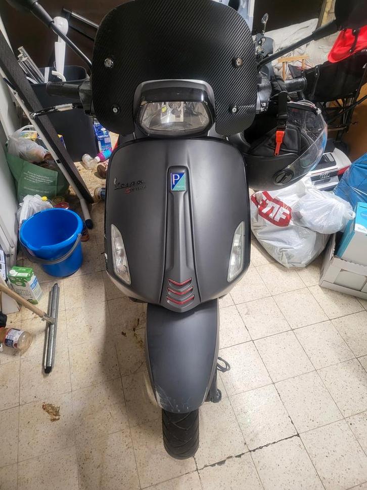 Vespa Sprint 50cc scooter, Fietsen en Brommers, Scooters | Vespa, Gebruikt, Vespa S, Klasse B (45 km/u), Benzine, Ophalen