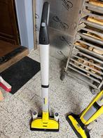 Kärcher poetsmachine, Doe-het-zelf en Bouw, Reinigingsmachines, Ophalen, Zo goed als nieuw, Schrobmachine