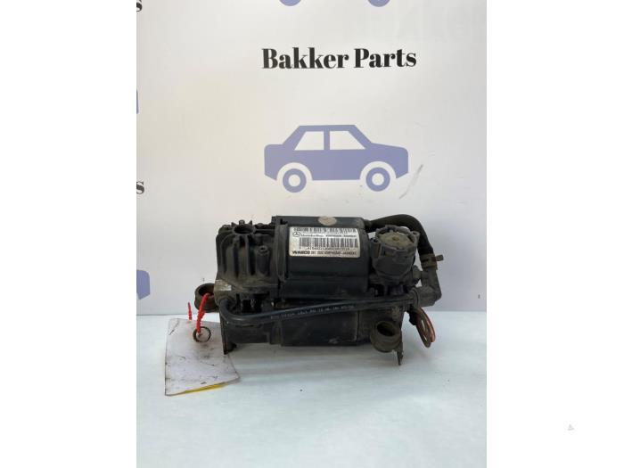 Luchtpomp (Vering) van een Mercedes S-Klasse, Auto-onderdelen, Ophanging en Onderstel, Mercedes-Benz, Gebruikt, 3 maanden garantie