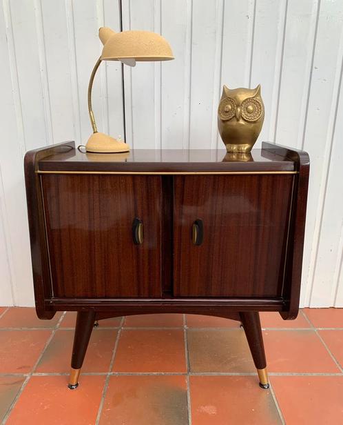 Petit meuble d’appoint rétro vintage, Maison & Meubles, Armoires | Autre, Utilisé