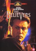 dvd ' The believers (Martin Sheen)(gratis verzending), Thriller d'action, Neuf, dans son emballage, Enlèvement ou Envoi, À partir de 16 ans