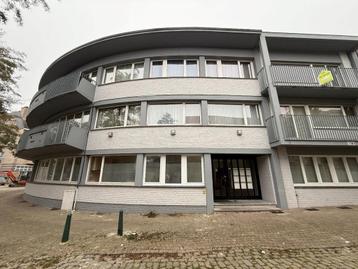 Appartement te huur in Halle, 1 slpk beschikbaar voor biedingen