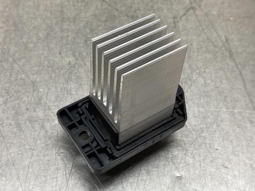KACHELWEERSTAND Hyundai i40 CW (VFC) (01-2011/05-2019), Auto-onderdelen, Airco en Verwarming, Hyundai, Gebruikt