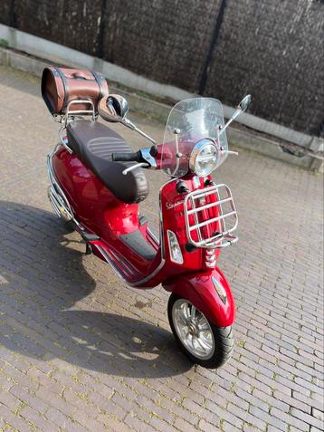 Vespa primavera touring 50cc beschikbaar voor biedingen