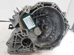 VERSNELLINGSBAK Opel Corsa E (01-2014/-) (24580479), Opel, Gebruikt