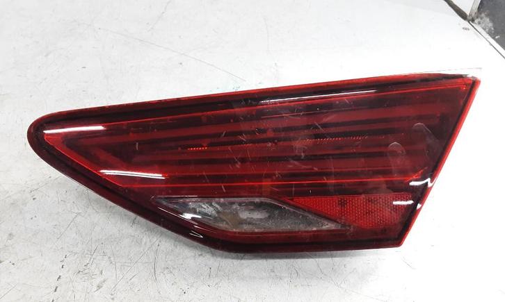 PANNEAU ARRIÈRE DROIT AVEC LAMPE Leon (5FB) (5F0945308J), Autos : Pièces & Accessoires, Éclairage, Seat, Utilisé