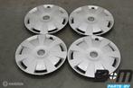 Set 16 inch wieldoppen Audi A3 8V 8V0601147D, Auto-onderdelen, Gebruikt, Band(en)