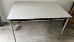 Table alu et plastique, Maison & Meubles, Enlèvement, Utilisé