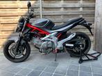 suzuki gladius 650cc **18000km** abs ** topkoffer**, 2 cilinders, Bedrijf, Meer dan 35 kW, 645 cc
