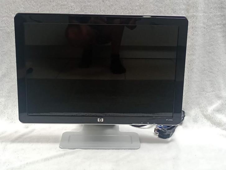 ️ **  MONITEUR HP w2216v, Informatique & Logiciels, Moniteurs, Comme neuf, VGA, Inclinable, 5 ms ou plus, Enlèvement