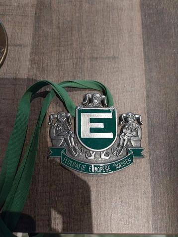 Medaille FEN in goede staat. beschikbaar voor biedingen