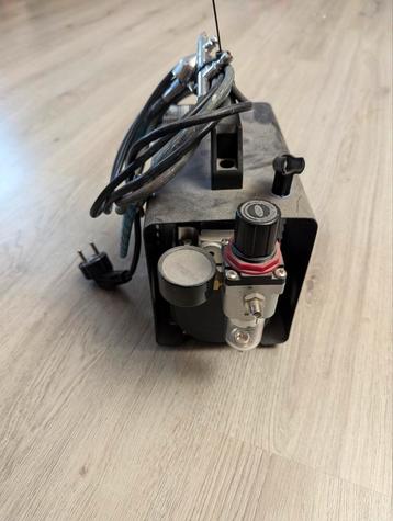 Airbrush beschikbaar voor biedingen