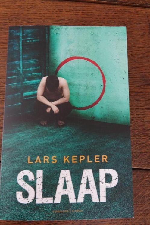 Thriller SLAAP van Lars Kepler , nieuwstaat, Livres, Thrillers, Comme neuf, Belgique, Enlèvement ou Envoi