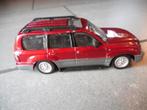 Rode speelgoedauto Toyota Land Cruiser schaal 1/43 auto rood, Ophalen of Verzenden