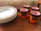 5 vintage borden / 4 tassen hotcémel, Huis en Inrichting, Ophalen, Zo goed als nieuw, Bord(en)