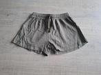 Shortje hema maat 98/104 (gratis), Kinderen en Baby's, Broek, Gebruikt, Meisje, Ophalen of Verzenden