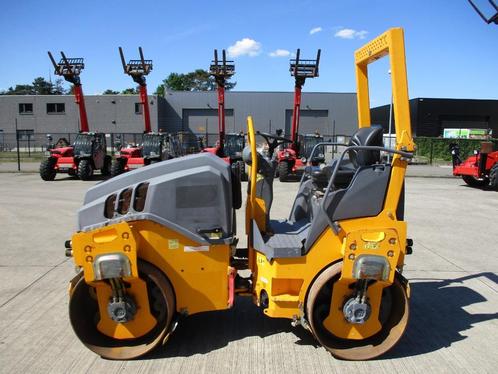 Wegenwals Hamm HD12VV (529), Tuin en Terras, Hand-tuingereedschap, Gebruikt, Ophalen