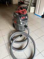 L'aspirateur professionnel fonctionne très bien., Enlèvement