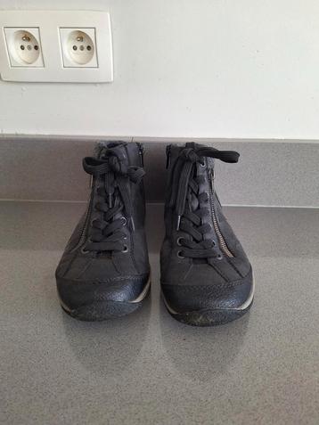 Schoenen Rieker maat 38 beschikbaar voor biedingen