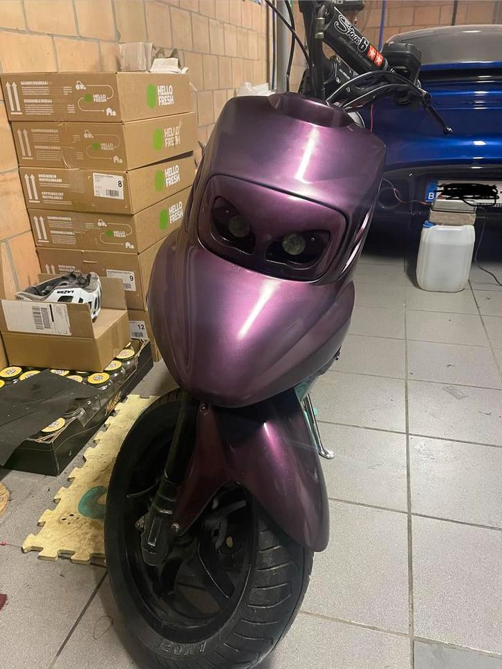 Mbk booster b klasse 70cc, Fietsen en Brommers, Scooters | Yamaha, Zo goed als nieuw, Overige modellen, Klasse B (45 km/u), Tweetakt