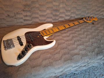 Fender American Ultra V Jazz Bass
