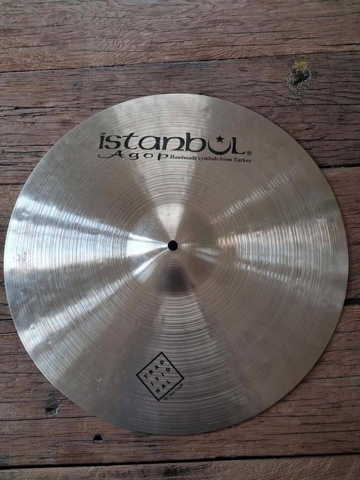 Istanbul Agop 18" Traditional thin crash, Muziek en Instrumenten, Drumstellen en Slagwerk, Zo goed als nieuw, Ophalen of Verzenden
