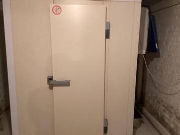 Chambre froide beschikbaar voor biedingen