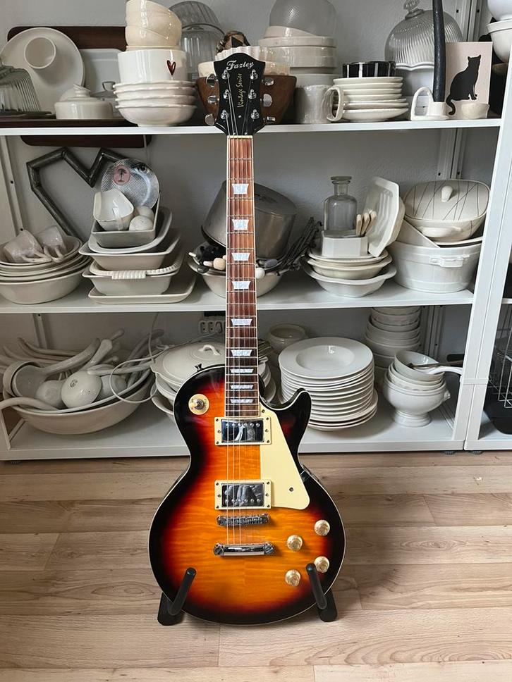 Fazley vintage series les Paul model, Muziek en Instrumenten, Snaarinstrumenten | Gitaren | Elektrisch, Zo goed als nieuw, Ophalen