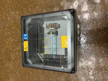 Elektrische schakelkast IP68 300x300x226 beschikbaar voor biedingen